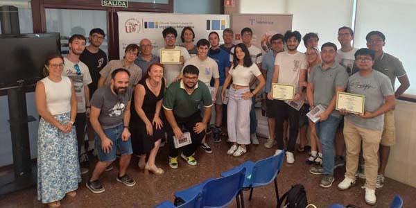 Hack4Change 2026: La Escuela impulsa el talento tecnológico con impacto social